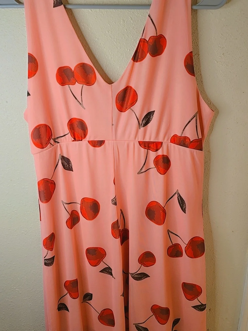 N/A sleeveless nightgown